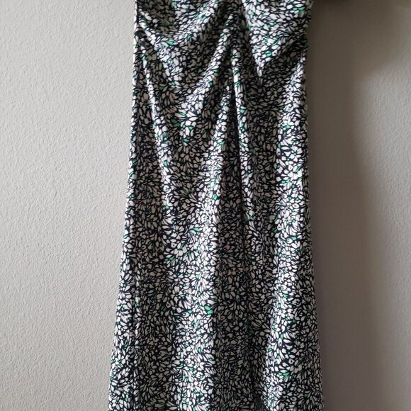 Women's Crepe Short Flutter Sleeve Midi Dress A New Day Green Floral Size Small - Picture 7 of 16